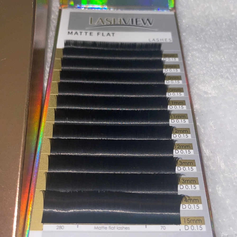 Individual Eyelashes